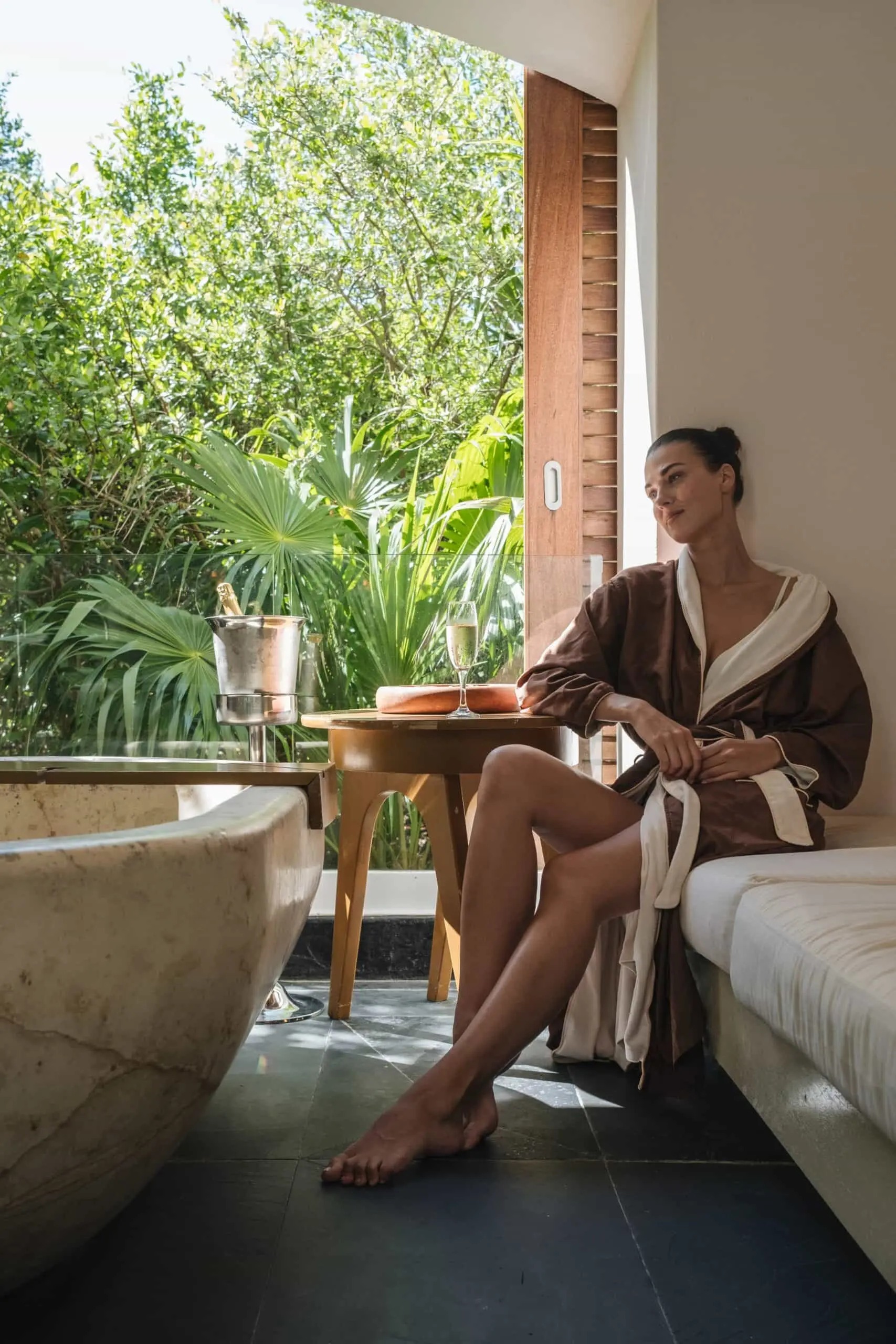 UNICO 20Â°87Â° Esencia Spa Executive Recovery